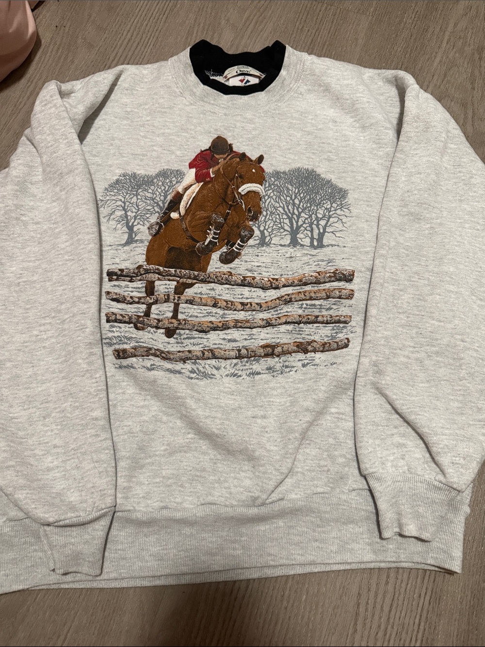 Vintage Orvis Light Gray Crewneck Sweater with Equestrian Jump Graphic